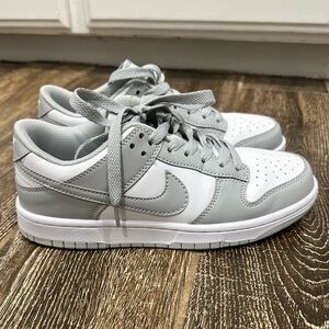 Nike Dunk Low